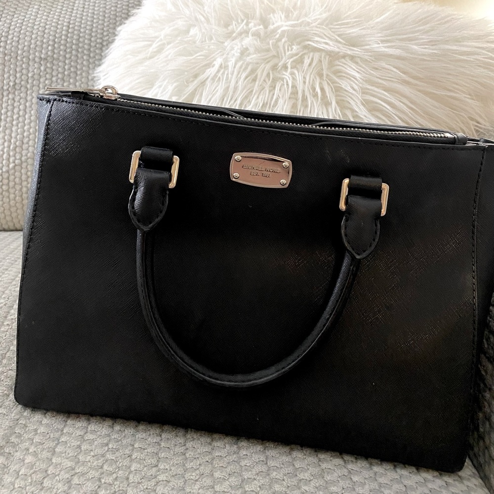 Michael Kors Purse- Authentic